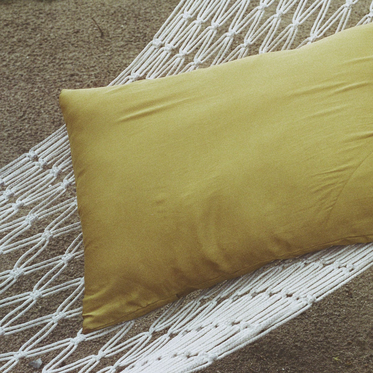 Gold Pillowcase in Pure Mulberry Silk