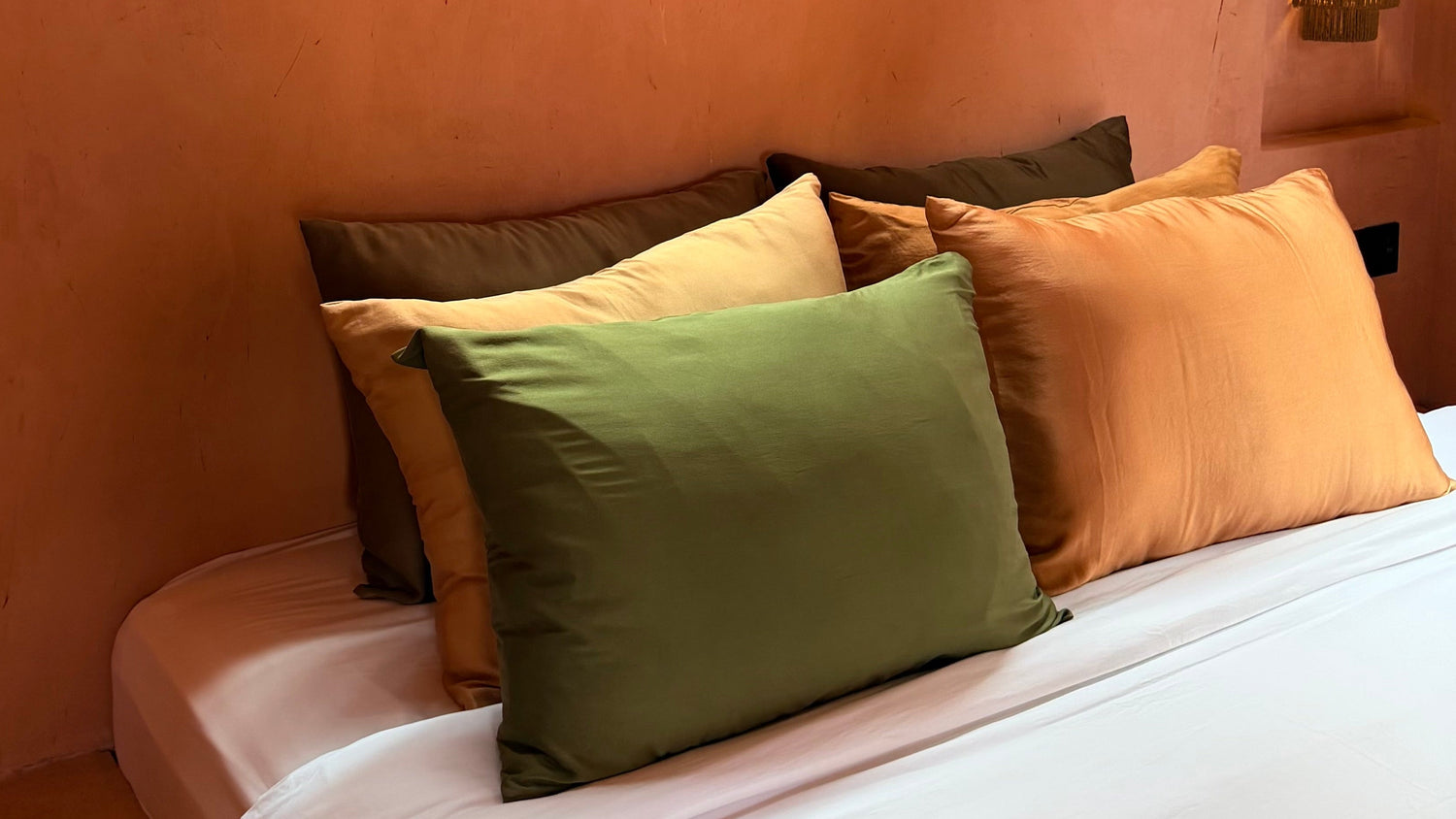 Silk_Pillowcases_Natural_Dye_NonchalanceParis_Bali
